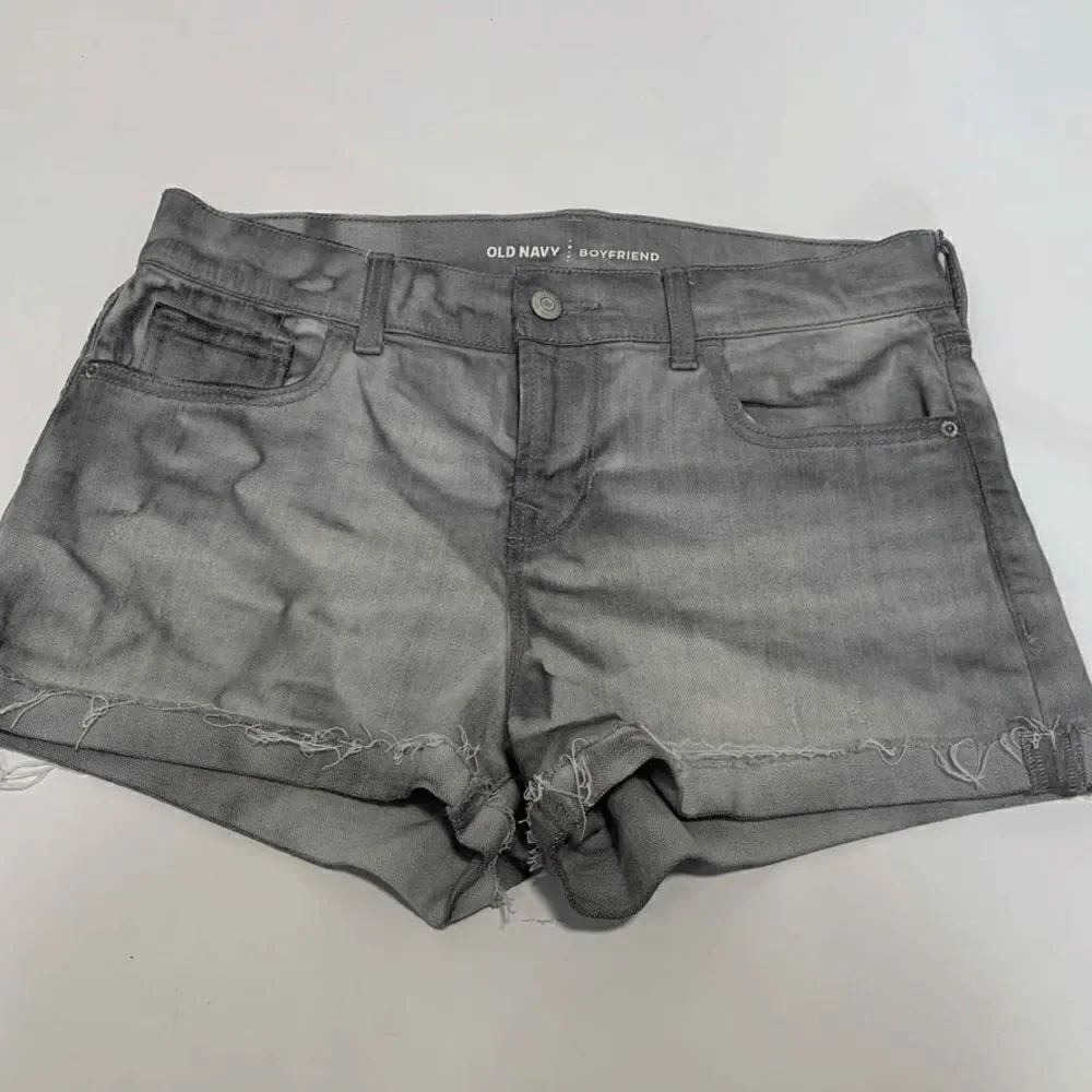 Old Navy Boyfriend Gray Washed Distressed Denim Short